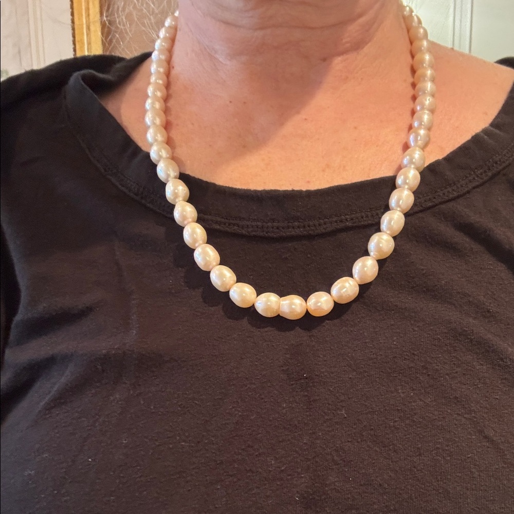 Baroque Pearl Neclace